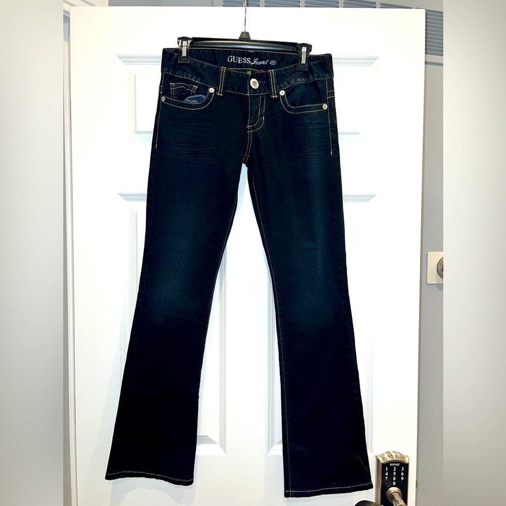 Beautiful dark blue low rise guess jeans size 27